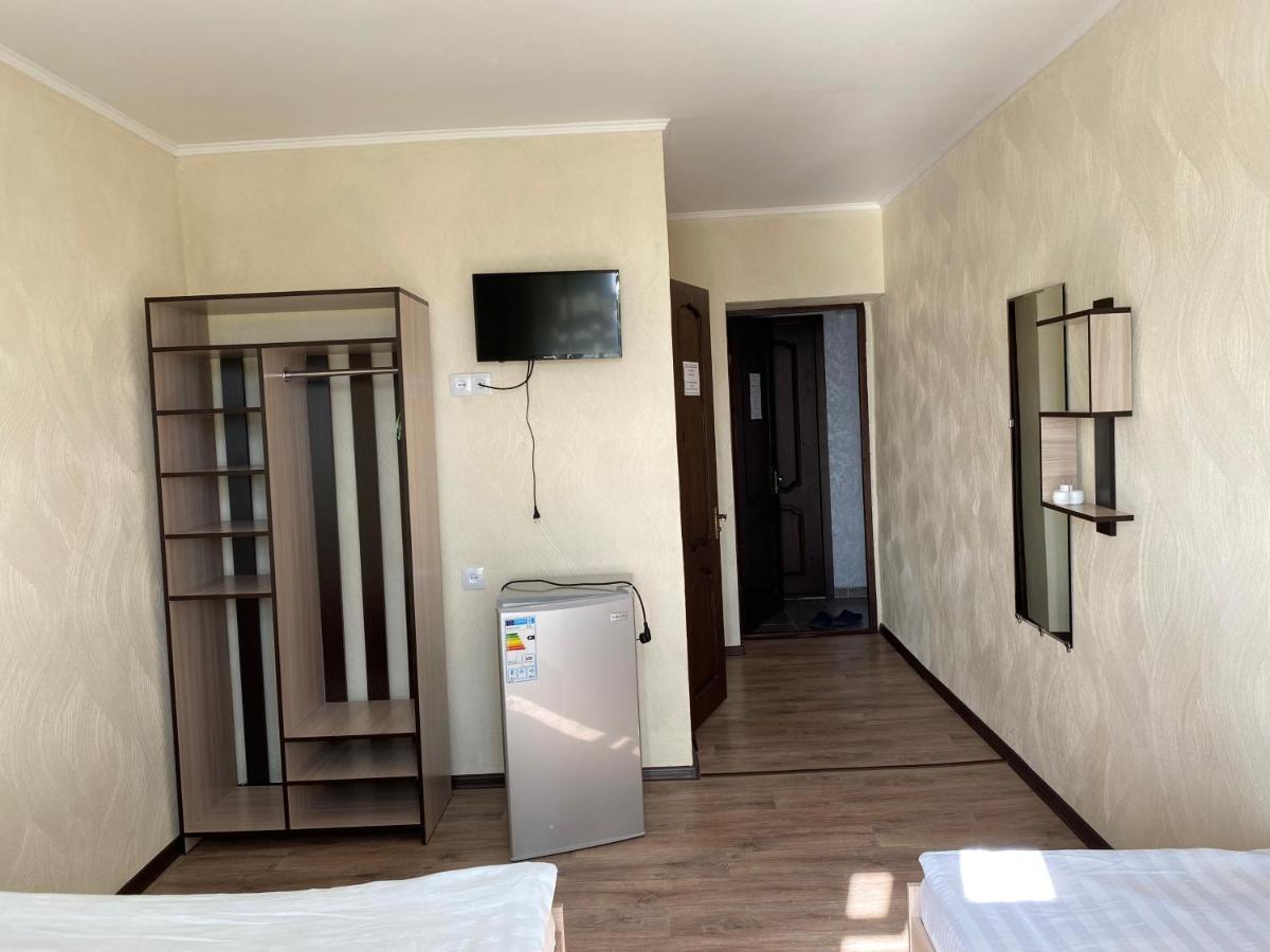 Eram Garden Hotel Бостери Екстериор снимка