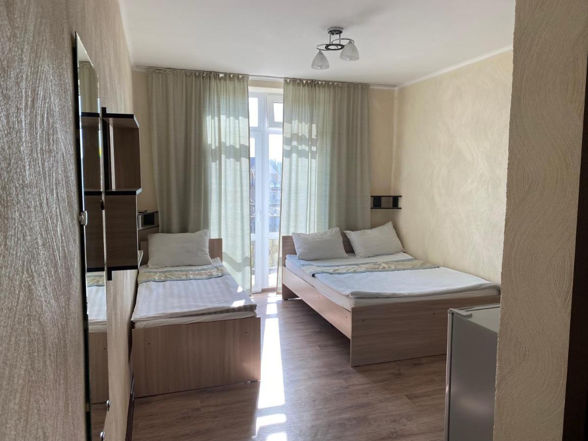 Eram Garden Hotel Бостери Екстериор снимка