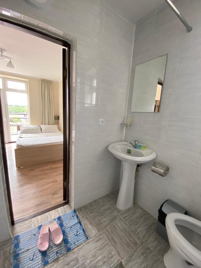 Eram Garden Hotel Бостери Екстериор снимка